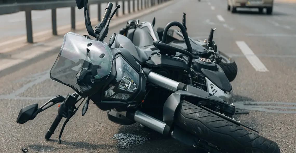 We protect <br class="md:hidden"/>you after<br />
<i>
motorcycle accidents
</i> mobile picture
